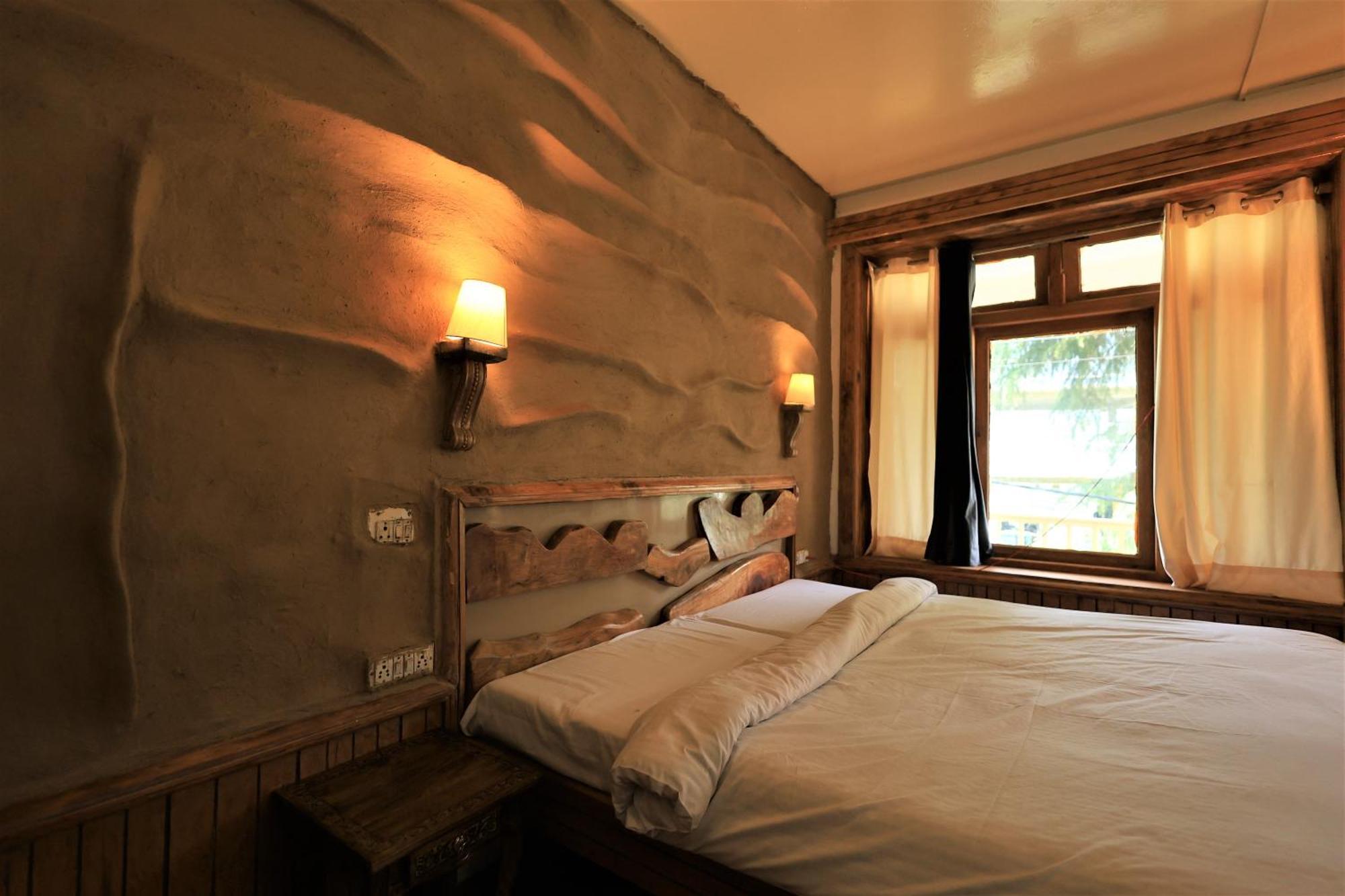 Beholden Stay And Cafe - A Luxury Boutique Hotel In Manali Manali (Himachal Pradesh) Exterior photo